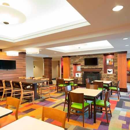 Fairfield Inn & Suites By Marriott State College Exterior foto