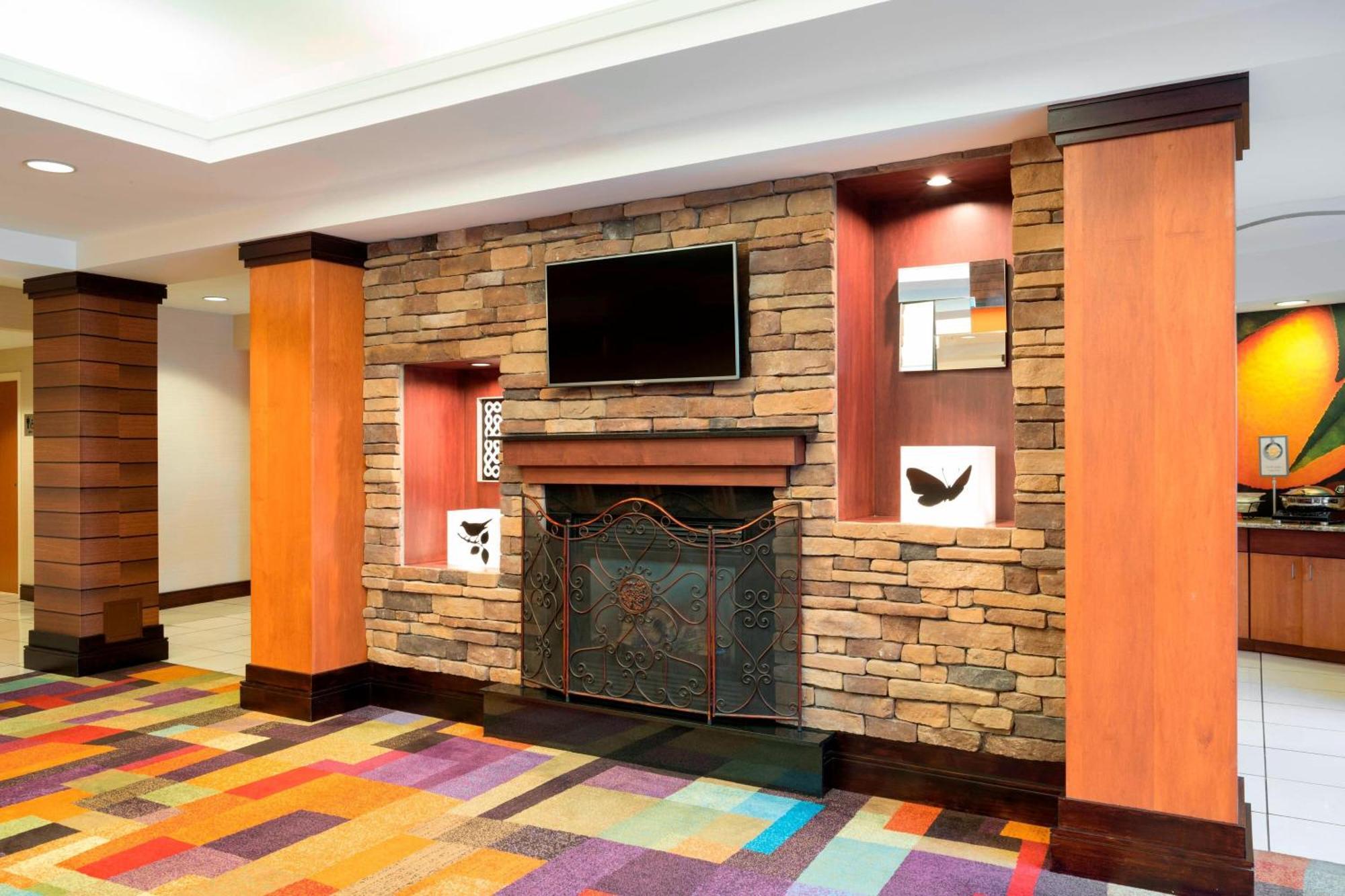 Fairfield Inn & Suites By Marriott State College Exterior foto