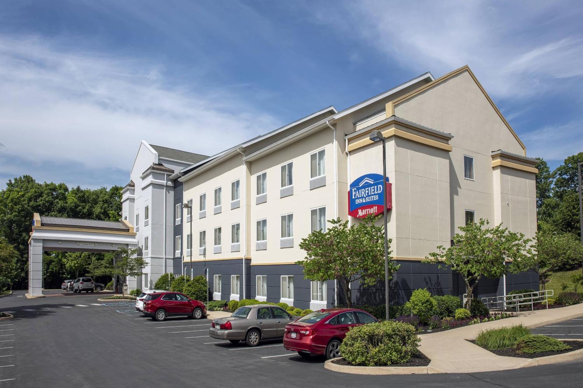 Fairfield Inn & Suites By Marriott State College Exterior foto