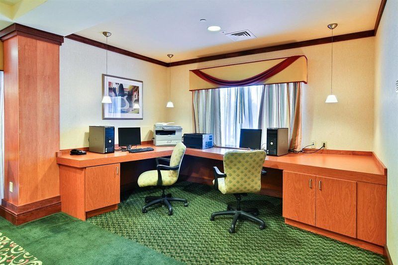 Fairfield Inn & Suites By Marriott State College Exterior foto