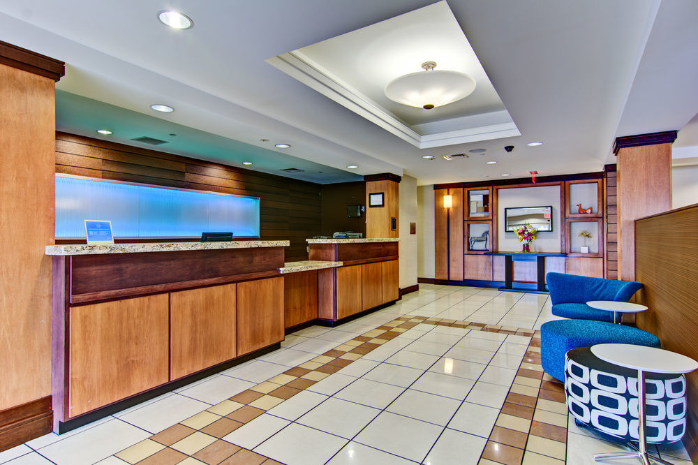 Fairfield Inn & Suites By Marriott State College Exterior foto